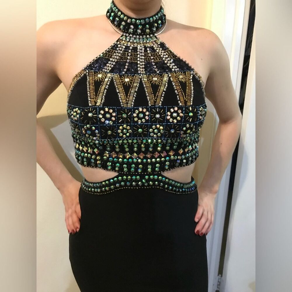 Dave & Johnny dress prom size 1/2